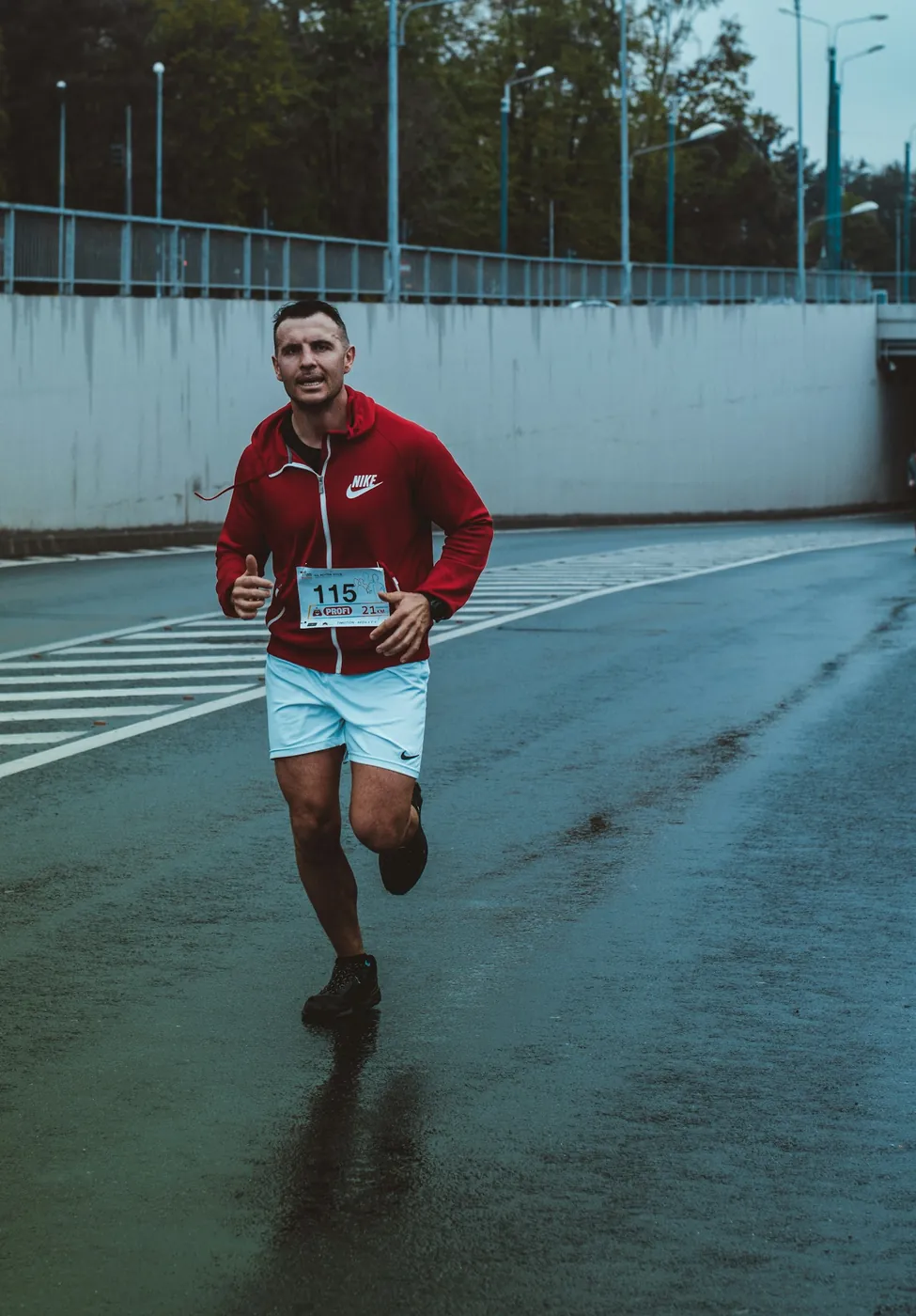 Man on a morning run — Helix Seven daily health