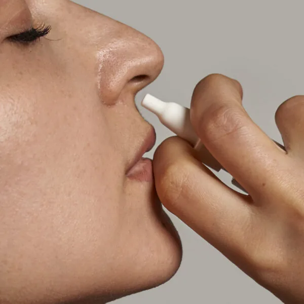 Using the NAD+ nasal spray